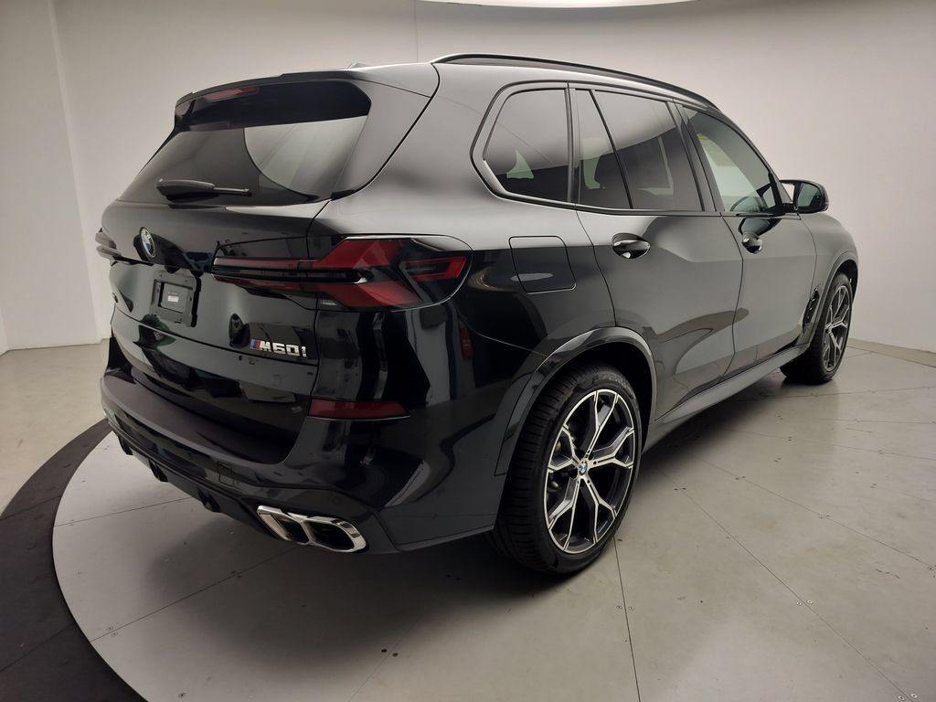 Certified 2026 BMW X5 M60i AWD/4WD image 3