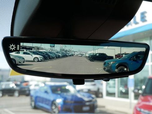 Used 2024 Chevrolet Suburban High Country image 20