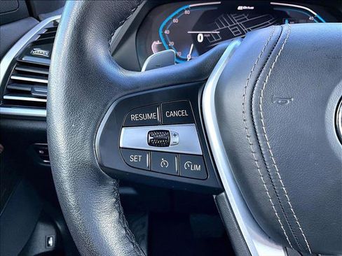 Used 2021 BMW X5 xDrive45e w/ Parking Assistance Package image 20