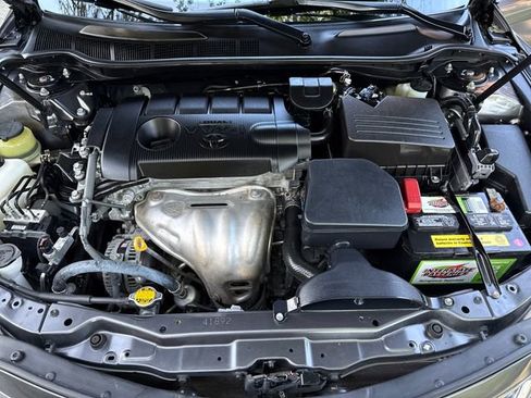 Used 2011 Toyota Camry XLE w/ XLE Extra-Value Pkg #2 FWD image 22