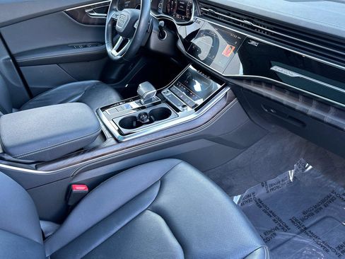 Certified 2023 Audi Q8 Premium Plus w/ Premium Plus Package image 16