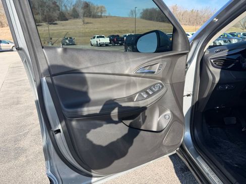 Used 2023 Buick Encore GX Select FWD image 13