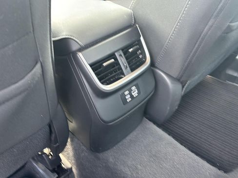 Used 2025 Subaru Legacy Premium AWD/4WD image 9
