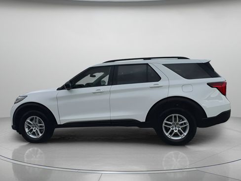 New 2026 Ford Explorer Active w/ Active Comfort Package image 17