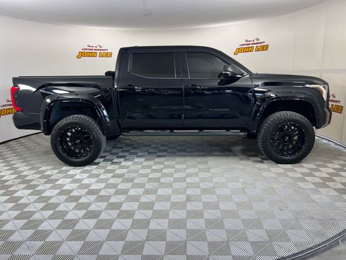 Used 2023 Toyota Tundra SR5 w/ SR5 Premium Package AWD/4WD image 6