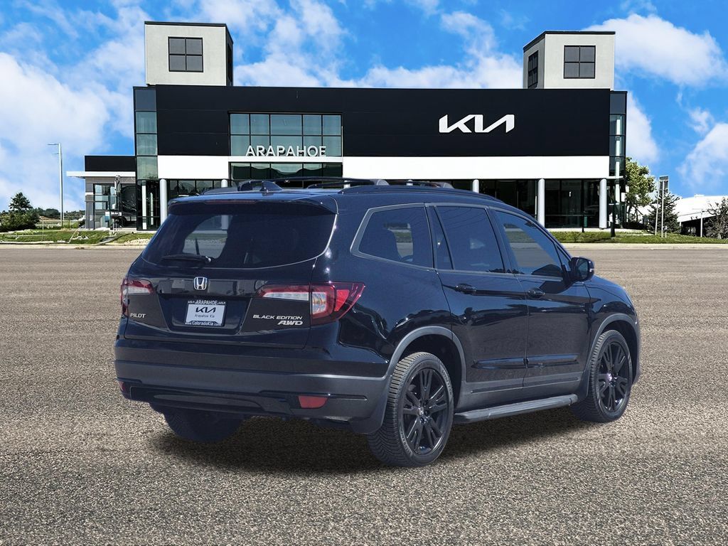Used 2022 Honda Pilot Black Edition image 5