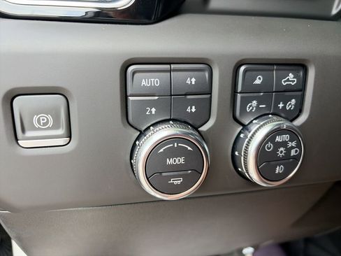 Used 2024 GMC Sierra 1500 Denali w/ Denali Reserve Package image 24