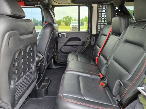 Used 2020 Jeep Wrangler Unlimited Rubicon w/ Quick Order Package 28Y Recon AWD/4WD image 13