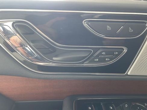 Used 2024 Lincoln Navigator Black Label image 35