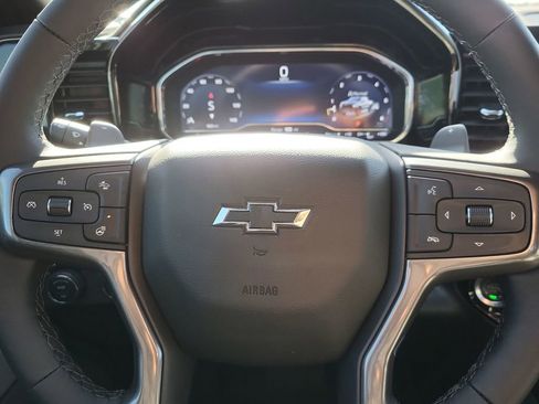 Used 2025 Chevrolet Silverado 1500 ZR2 w/ Technology Package image 11