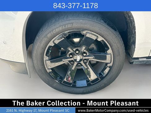 Used 2020 Cadillac Escalade Premium Luxury AWD/4WD image 34