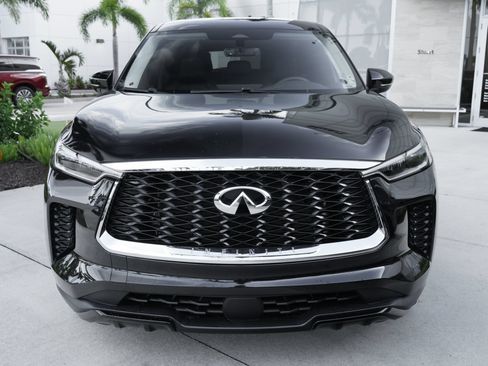 Used 2023 INFINITI QX60 Pure FWD image 3