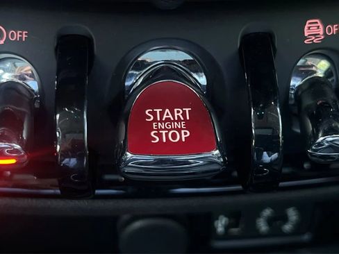 Used 2017 MINI Cooper Clubman S AWD/4WD image 37
