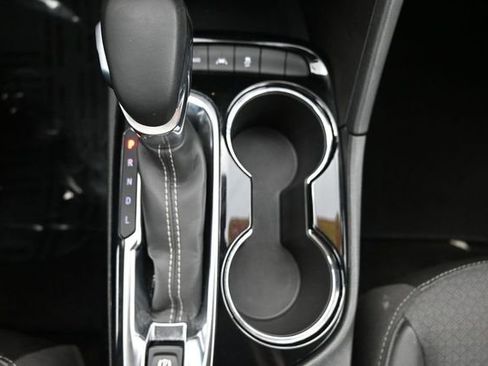Used 2025 Buick Encore GX Preferred AWD/4WD image 26