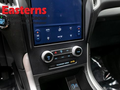 Used 2023 Ford Edge SE AWD/4WD image 19