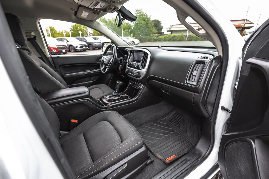 Used 2019 GMC Canyon SLE AWD/4WD image 30
