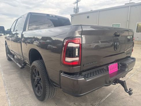 Used 2024 RAM 2500 Laramie w/ Night Edition image 9