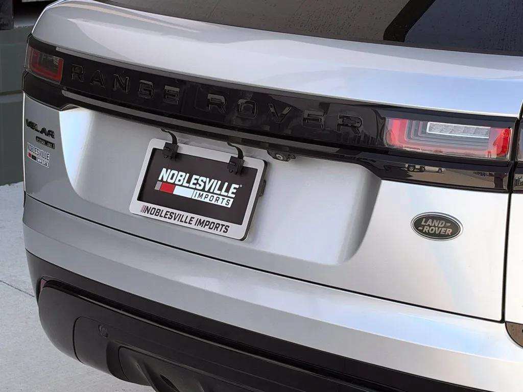 Used 2019 Land Rover Range Rover Velar R-Dynamic SE AWD/4WD image 32