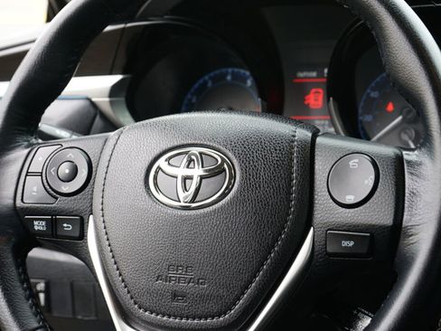 Used 2016 Toyota Corolla S image 14