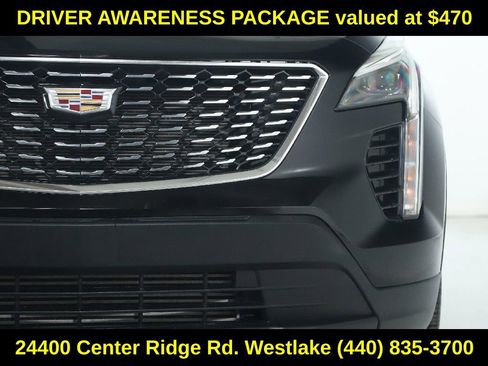 Used 2023 Cadillac XT4 Luxury w/ Cold Weather Package image 8