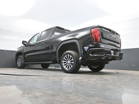 Used 2019 GMC Sierra 1500 AT4 w/ AT4 Premium Package AWD/4WD image 34