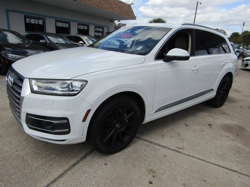 Used 2018 Audi Q7 3.0T Premium Plus image 1