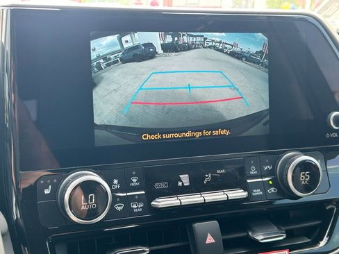 New 2026 Toyota Highlander XLE AWD/4WD image 36