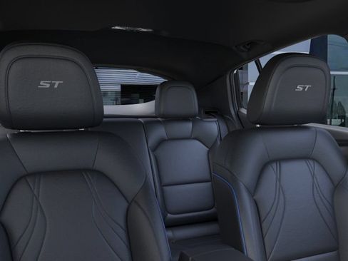 New 2026 Buick Envista Sport Touring w/ Convenience I Package FWD image 24