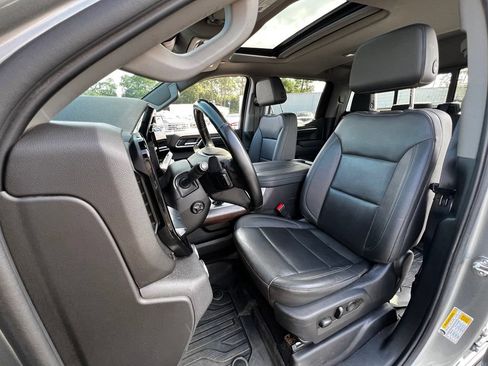 Used 2025 GMC Sierra 1500 SLT w/ SLT Premium Plus Package AWD/4WD image 14