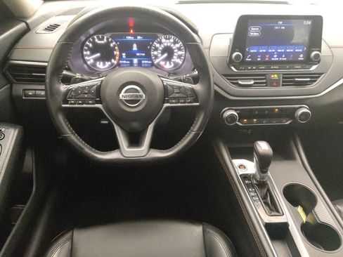 Used 2020 Nissan Altima 2.5 SR FWD image 22