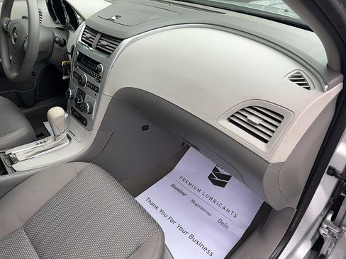 Used 2011 Chevrolet Malibu LT w/ Power Convenience Package image 20