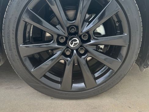 Used 2024 MAZDA MAZDA3 s FWD image 27