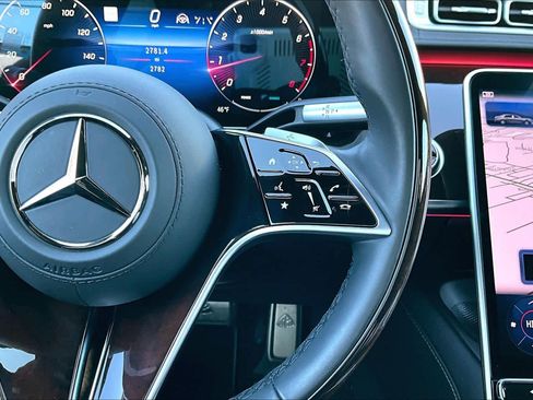 Certified 2024 Mercedes-Benz Maybach S 580 4MATIC image 26