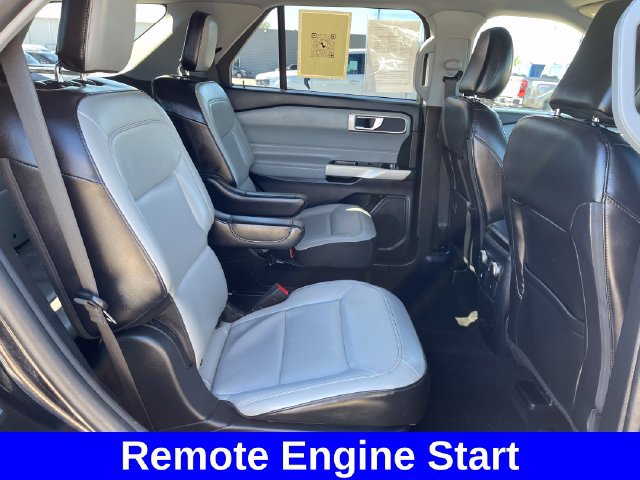 Used 2021 Ford Explorer XLT w/ Equipment Group 202A AWD/4WD image 32