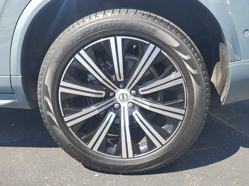 Used 2023 Volvo XC90 B6 Plus AWD/4WD image 7