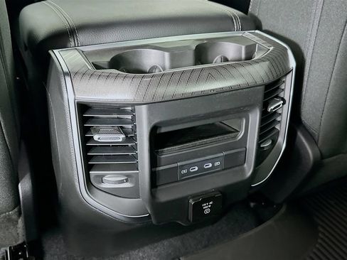 New 2026 RAM 1500 Big Horn AWD/4WD image 33
