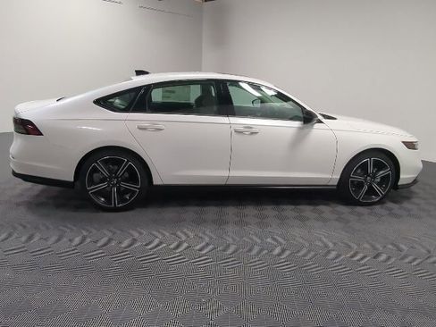 New 2026 Honda Accord SE image 6