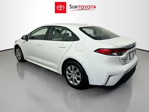 Used 2026 Toyota Corolla LE FWD image 6