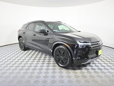 New 2026 Chevrolet Blazer EV LT w/ Super Cruise Package AWD/4WD image 9