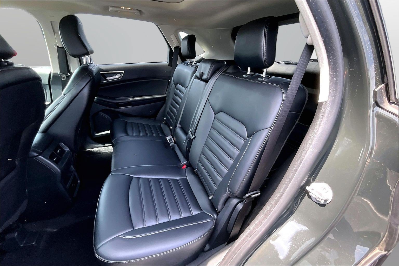 Used 2024 Ford Edge SEL AWD/4WD image 18