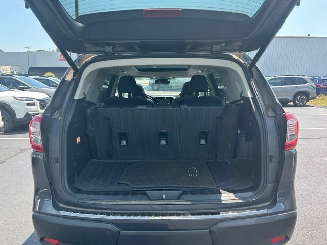 Used 2023 Subaru Ascent Onyx Edition AWD/4WD image 10