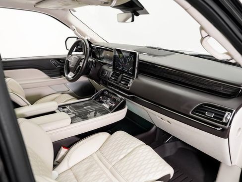 Used 2020 Lincoln Navigator L Black Label image 20