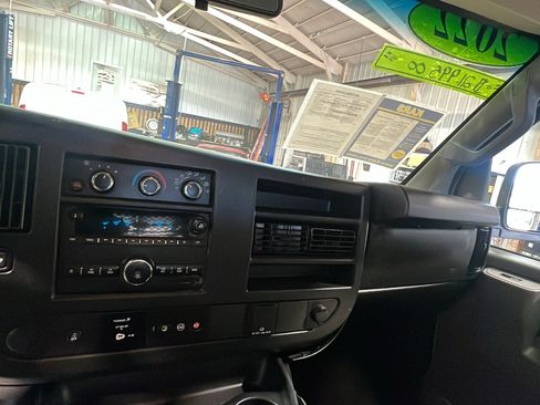 Used 2022 Chevrolet Express 2500 Extended w/ Driver Convenience Package RWD image 13