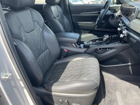 Used 2024 Kia Telluride SX X-Pro AWD/4WD image 23