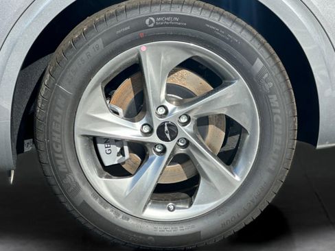 New 2026 Genesis GV70 2.5T Advanced image 27