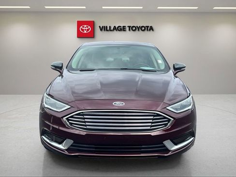 Used 2018 Ford Fusion SE w/ Equipment Group 602A FWD image 8