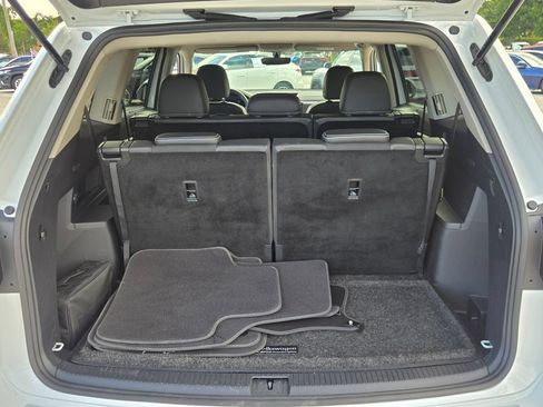 Used 2023 Volkswagen Atlas SE FWD image 17