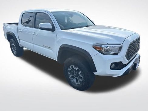Used 2023 Toyota Tacoma TRD Off-Road image 8