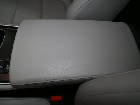Used 2018 Honda Accord Touring image 23