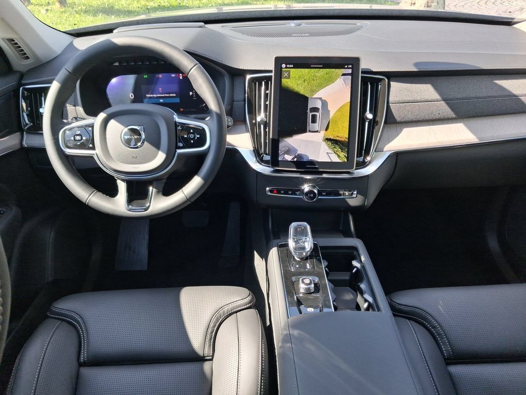 New 2026 Volvo XC90 B5 Ultra w/ Protection Package Premier AWD/4WD image 5